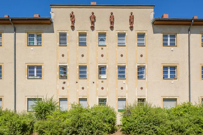 Erstbezug nach Sanierung — photo 1